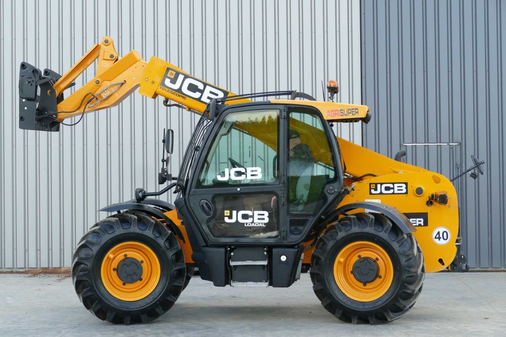 ładowarka teleskopowa jcb 531 70 agri super