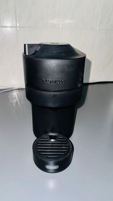 Maquina Nespresso vertuo