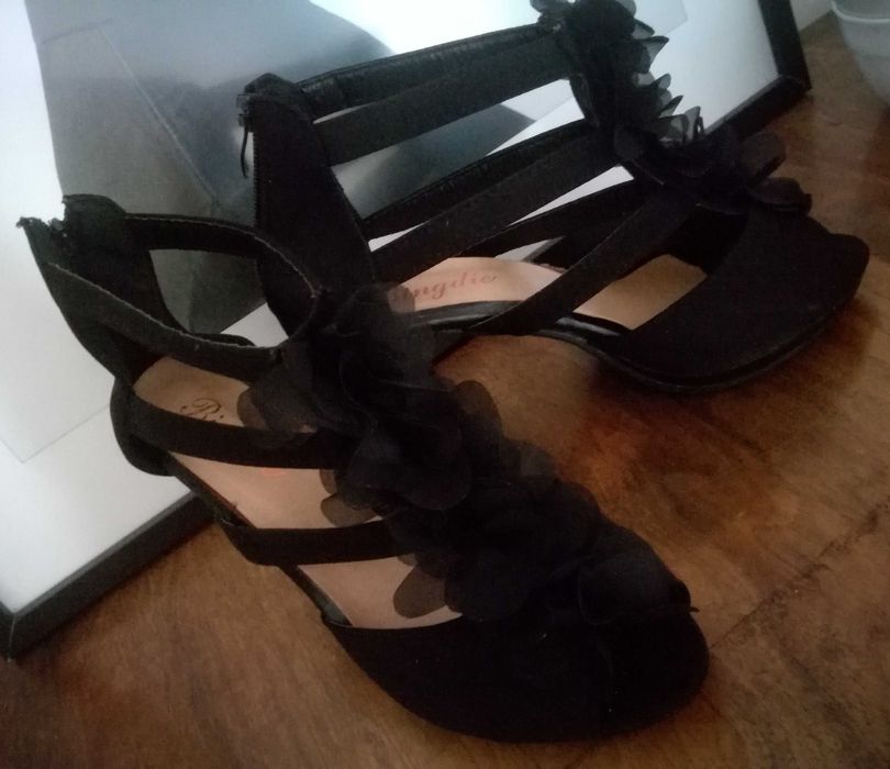 39 Bingdie Czarne szpilki elegancie Buty damskie na obcasie