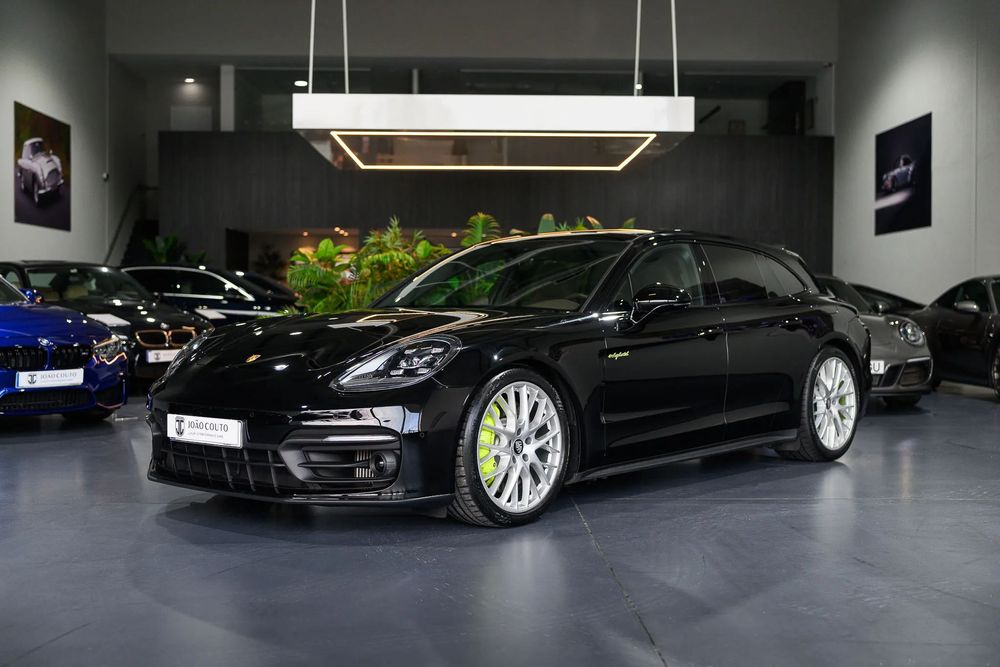 Porsche Panamera Sport Turismo 4S E-Hybrid