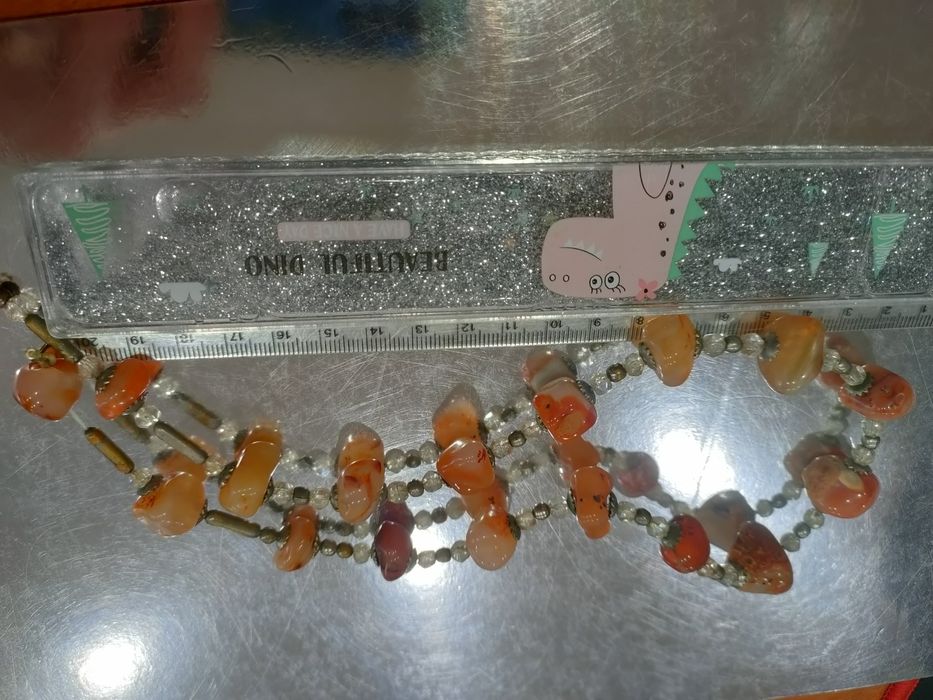 Кольє, буси з камінням. Бурштин та перлини