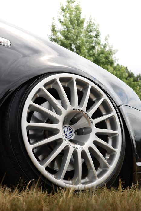 Faço sessões Fotográficas a automóveis