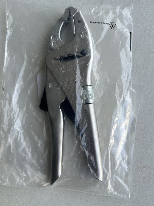 Alicate pressão facom