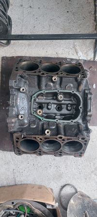 Двигун 2.8 AAH по запчастинам Audi a6 c4 91-97рік