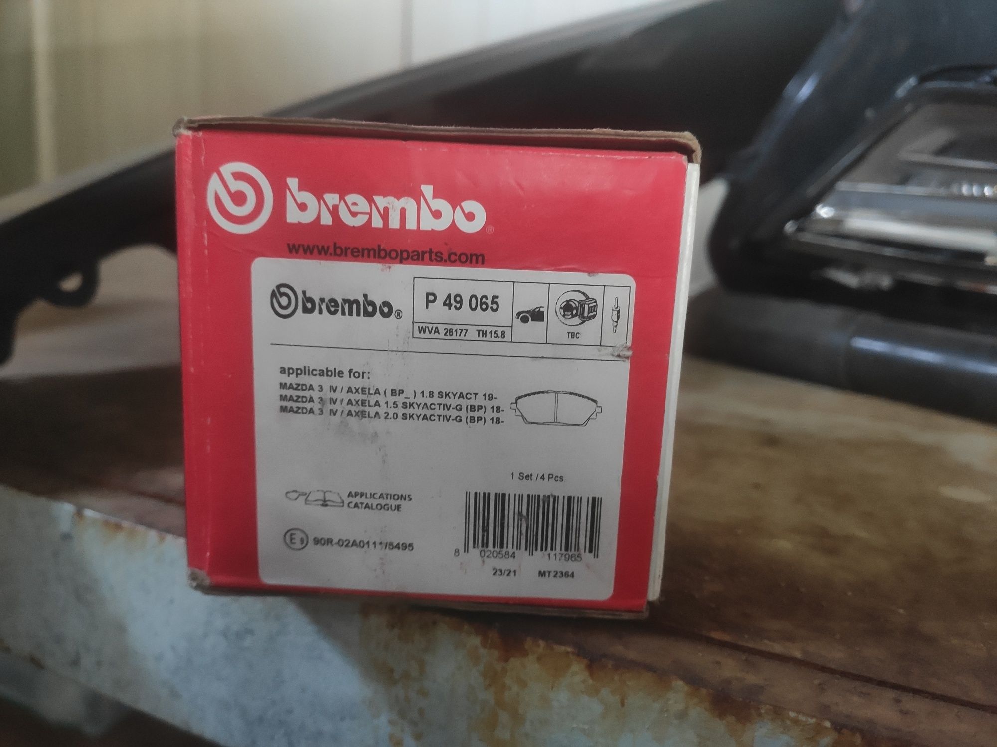 Гальмівні колодки P49065 Brembo Mazda 3
