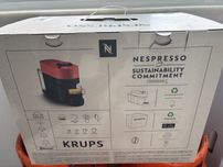 Maquina de cafe nespresso vertuo pop