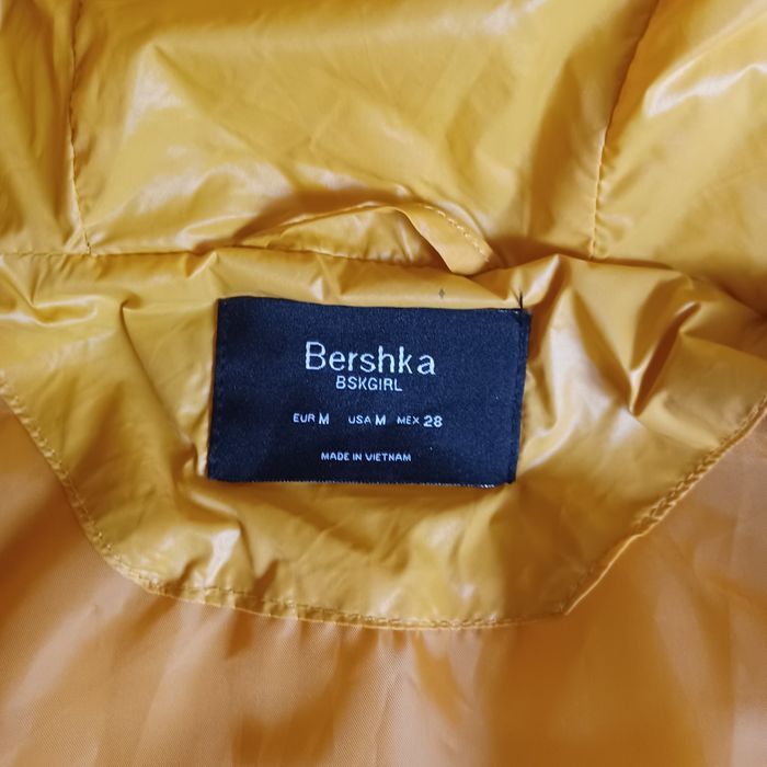Kurtka przejściowa musztardowa Bershka r.M
