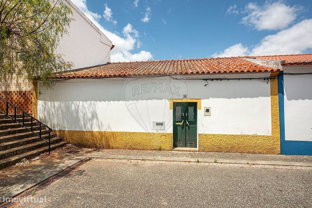 Moradia T2 para venda