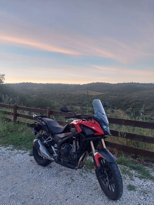 Mota cb500x 2023