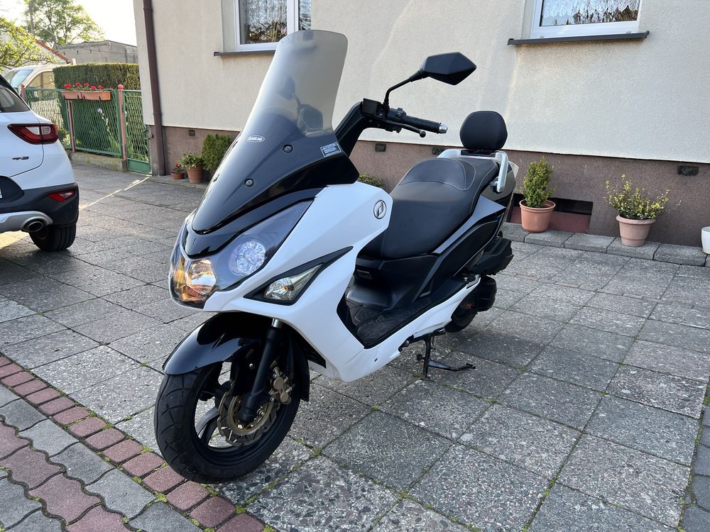 Skuter Dealim 125 S3 - znikomy przebieg