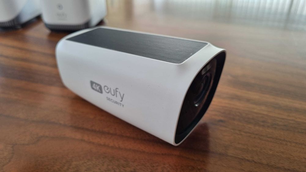 4 Câmaras de Segurança Eufy S330 + 2 HomeBase S380 + Disco 1TB