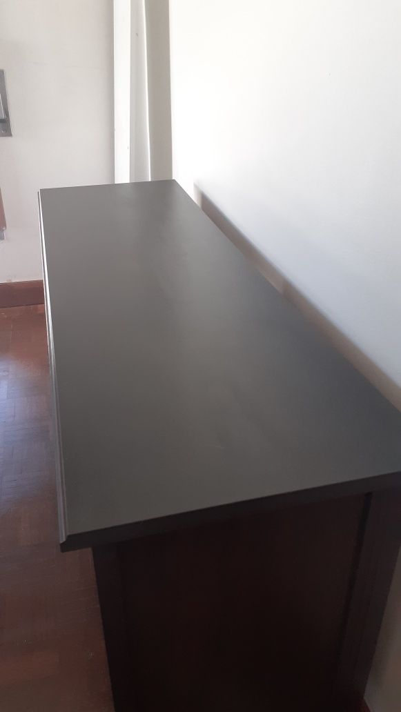 Movel consola Ikea usado