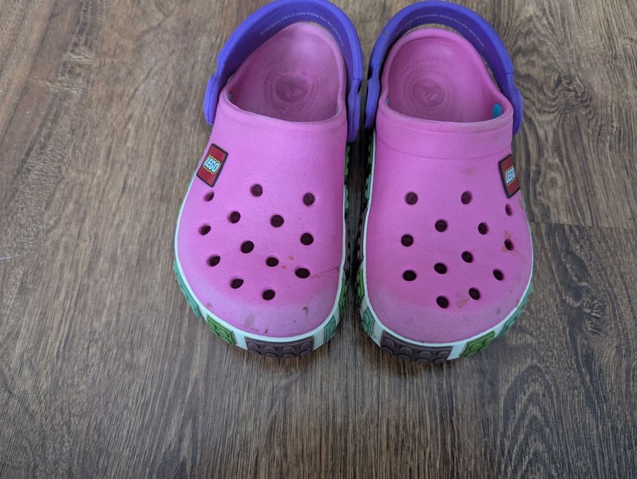 Crocsy różowe LEGO rozmiar 10/11