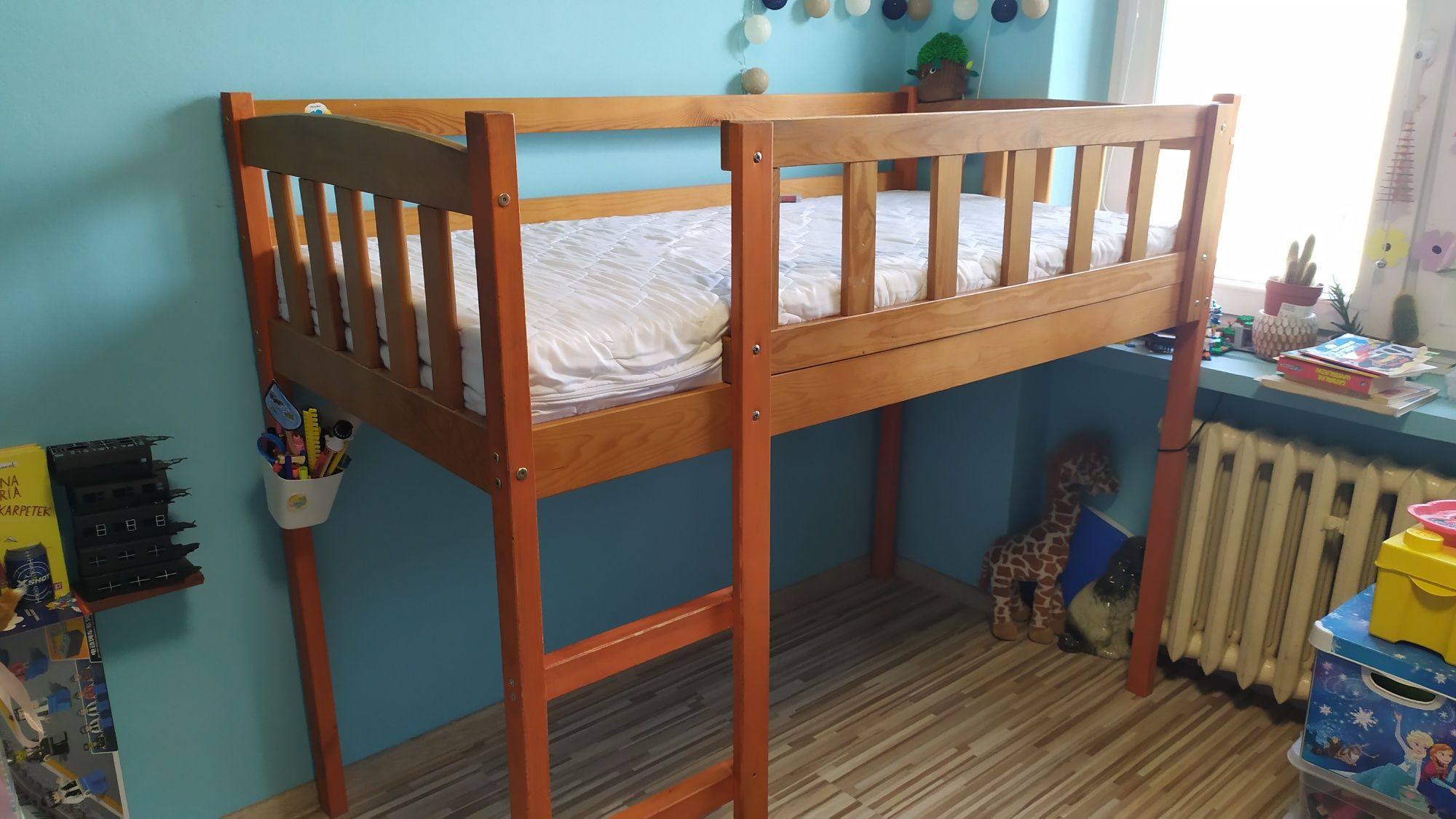 Łóżko dziecięce  84cm x 167cm