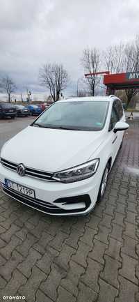 Volkswagen Touran - rodzinny i przestronny minivan 5 os.