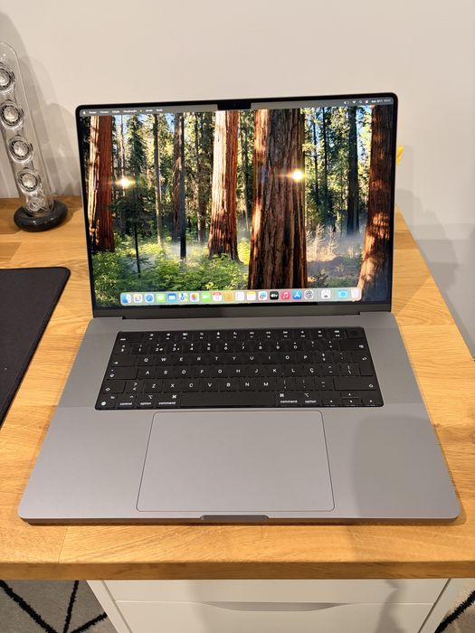 MacBook Pro 16” M1 Pro