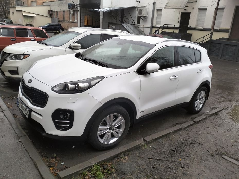 Kia Sportage 2.0 газ бензин,офіційний автомобіль