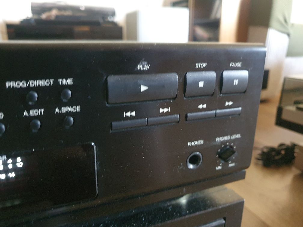 Odtwarzacz Cd - Denon dcd625 , pilot , jak nowy