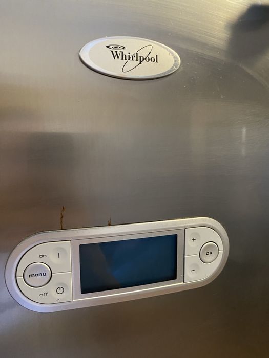 Холодильник Whirlpool ARC 42081
