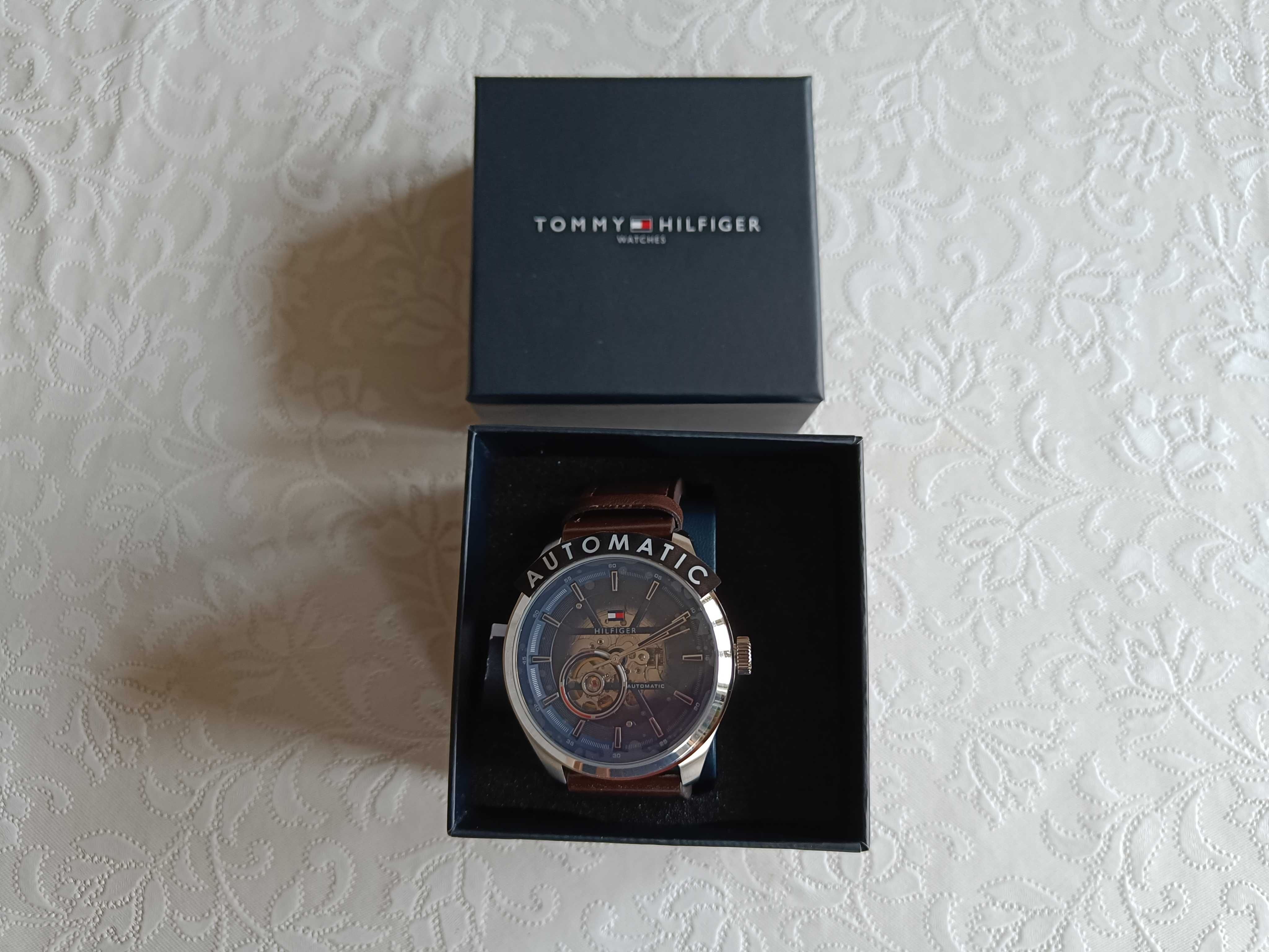 Męski zegarek TOMMY HILFIGER OLIVER automatic automatyczny