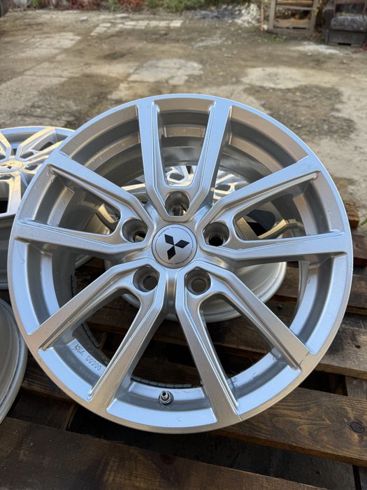 Диски 5x114.3 R16 Mitsubishi нові з датчиками тиску