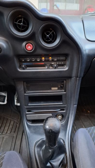 Mazda MX-3 1.6 110cv - único dono