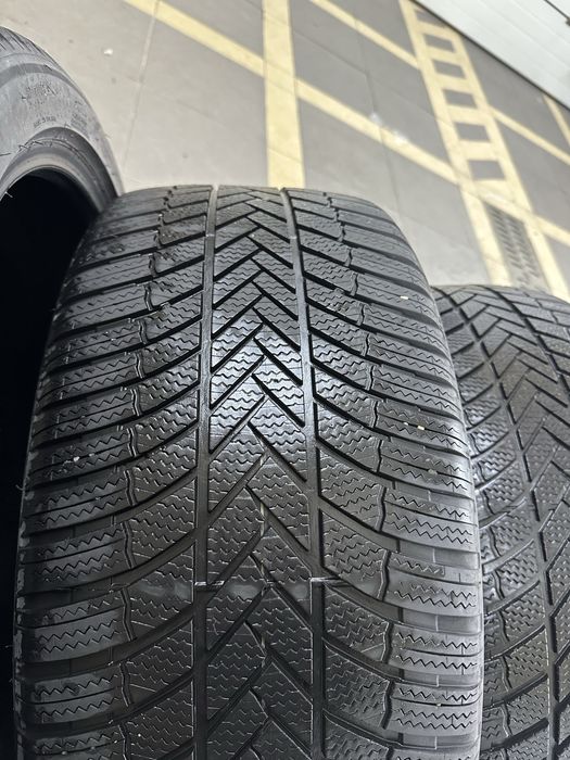 Зимові колеса bridgestone 285 40 22