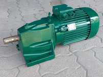Motoreduktor 3kw. 315obr. KEB