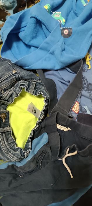 Лот одягу на вік 4-5р. Пакет речей на осінь
