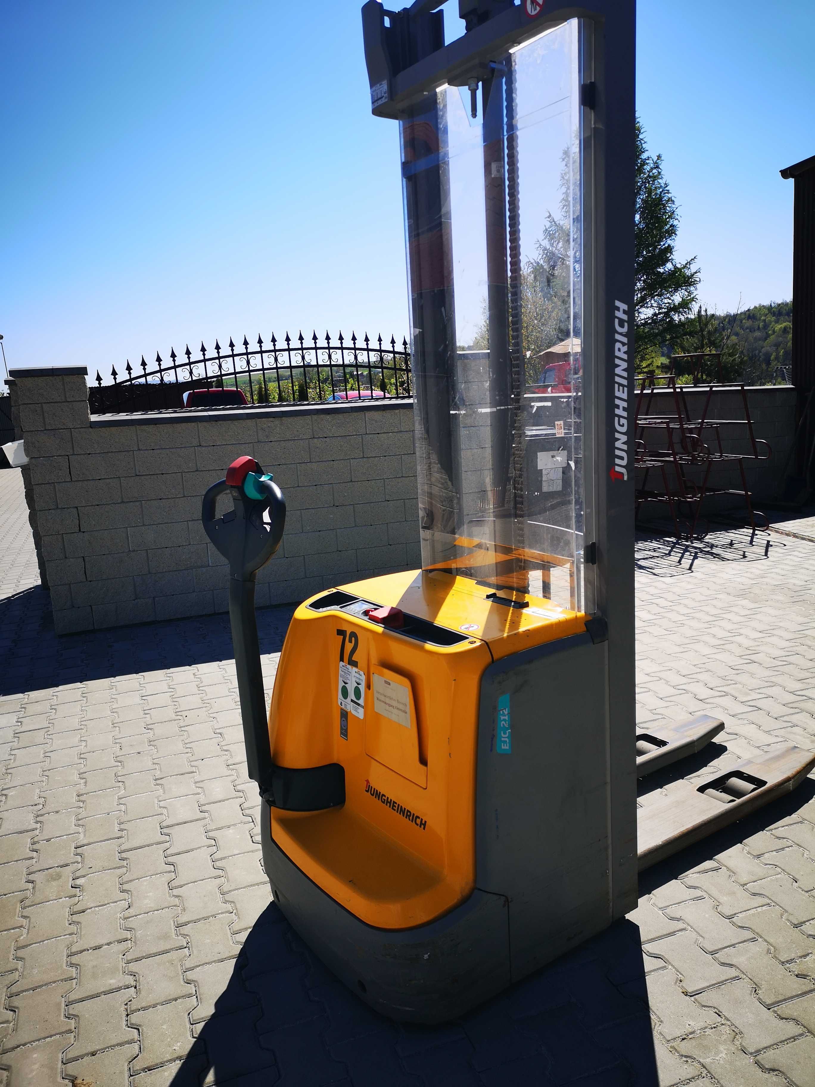 Jungheinrich EJC 212 Wózek paletowy elektryczny
