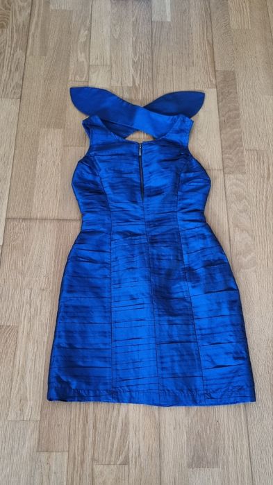 Vestido Adolfo Dominguez