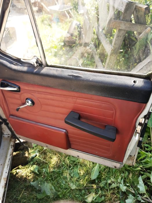 Автомобіль Волга Газ 24