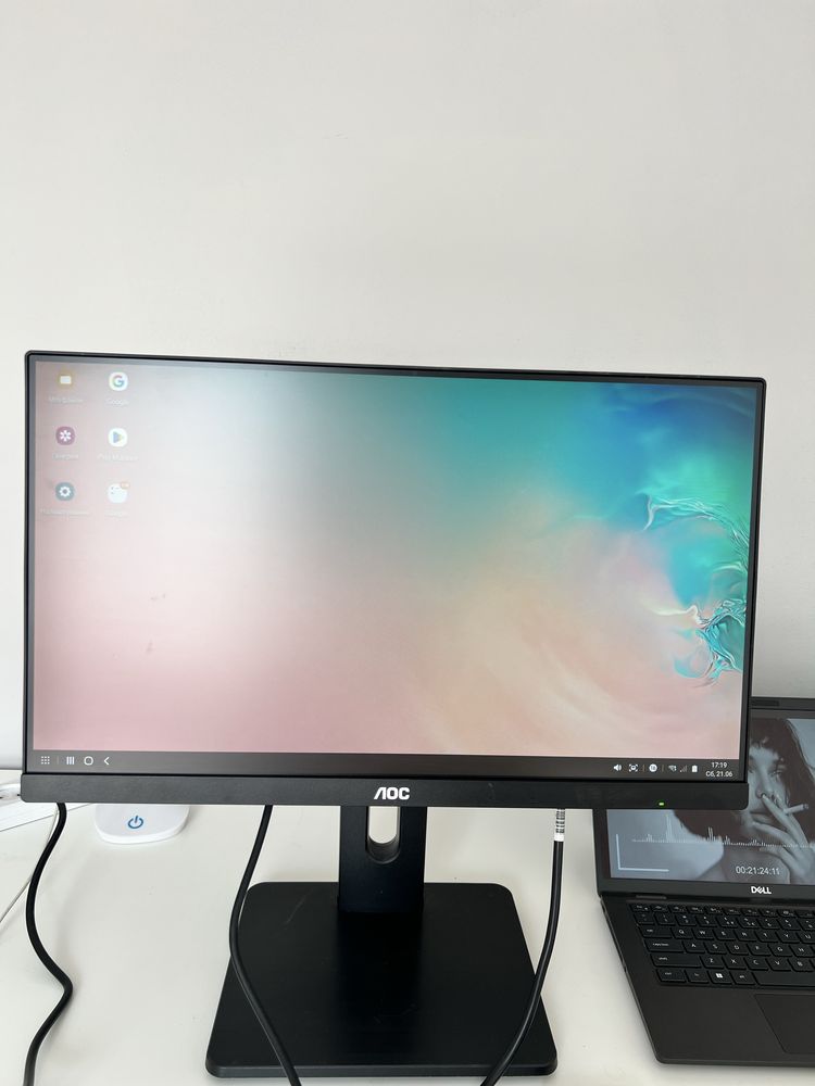 Monitor bezramkowy LOC