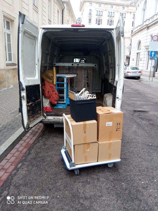 Transport przeprowadzki przeprowadzka przewóz mebli wywóz Warszawa