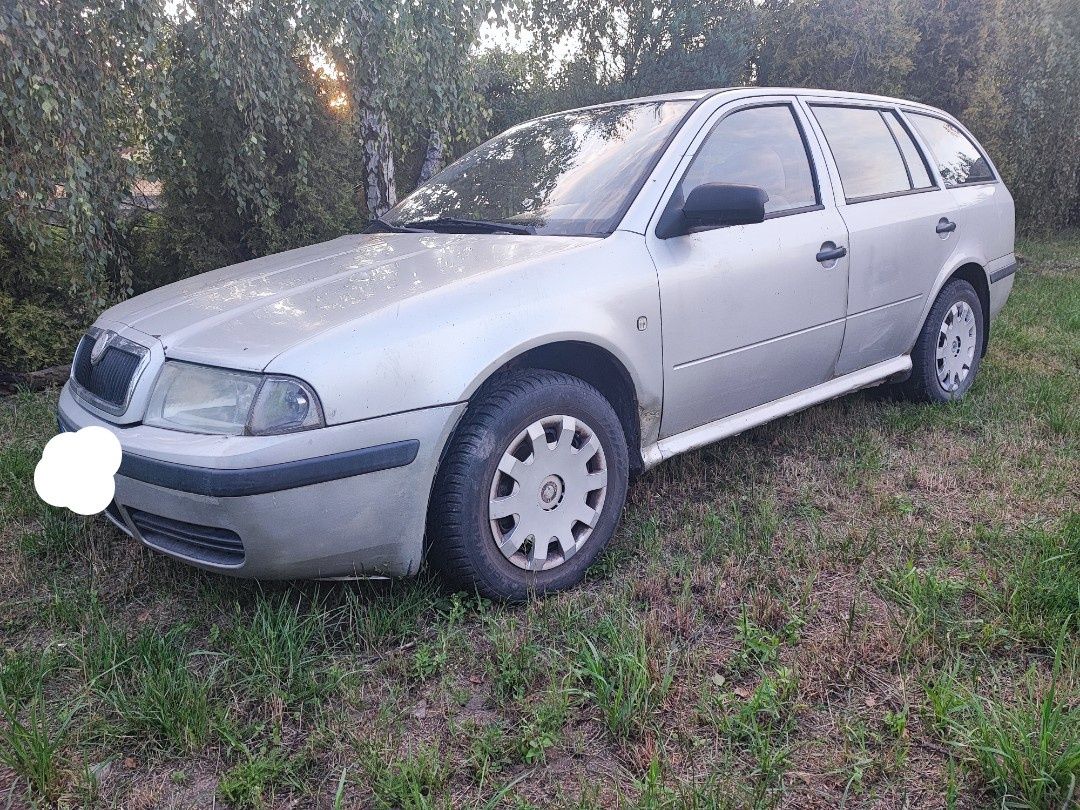 Skoda Octavia 2 kombi hak 1.9