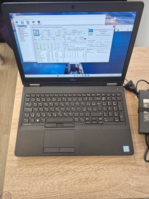 Dell Latitude 5570 – 15,6"/ i5 / 16GB RAM / m2 / Full HD