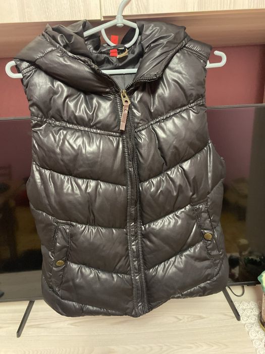 Жилетка жіноча Н&М