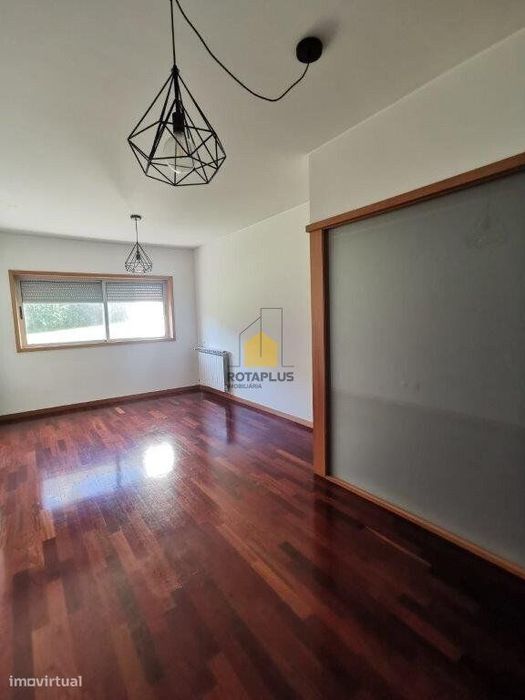 Apartamento T2 Edifício Luso