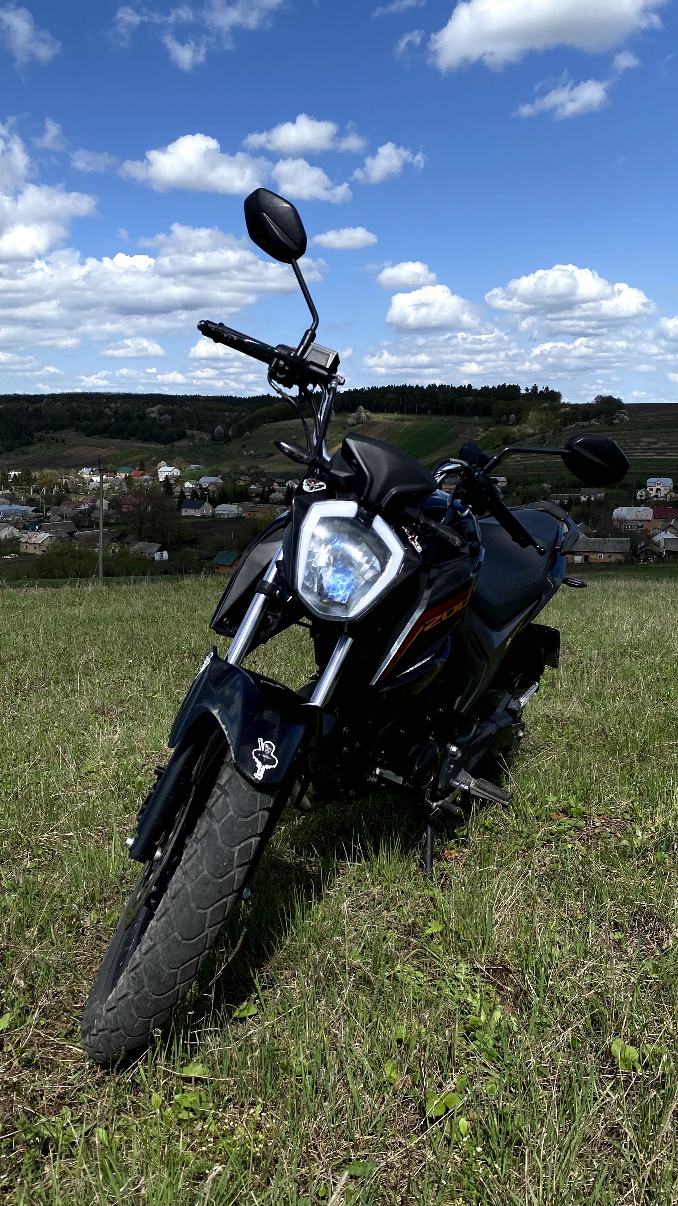 Мотоцикл Lifan JR200