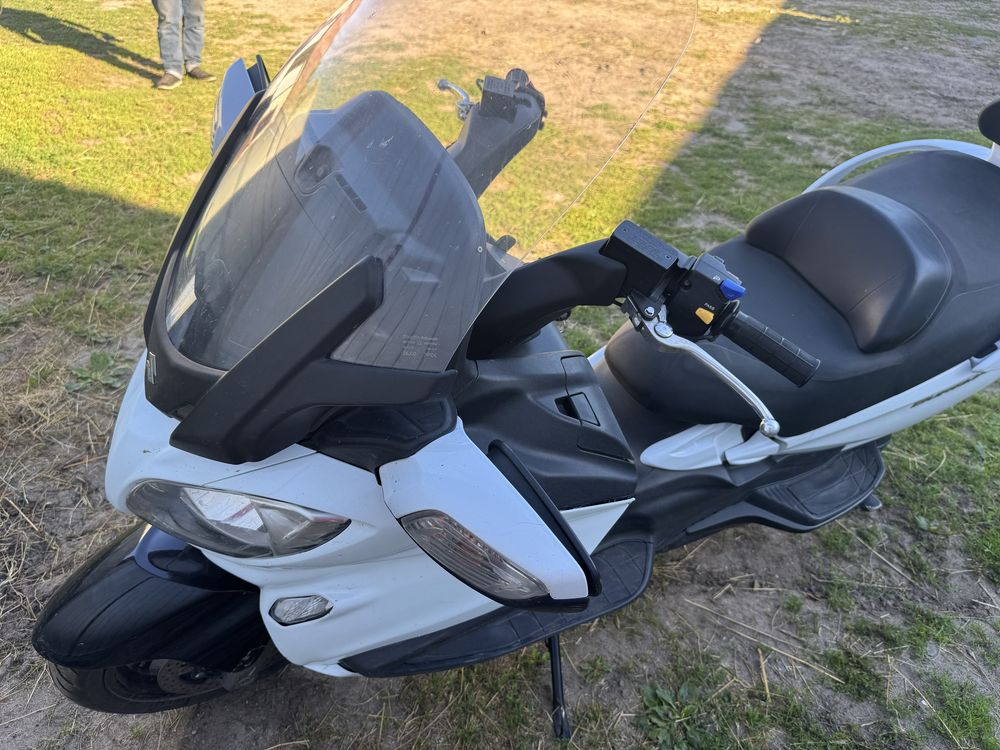 Skuter Suzuki Burgman AN 650