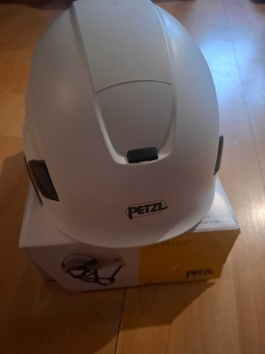 Kask do prac na wysokośći Petzl Vertex - white