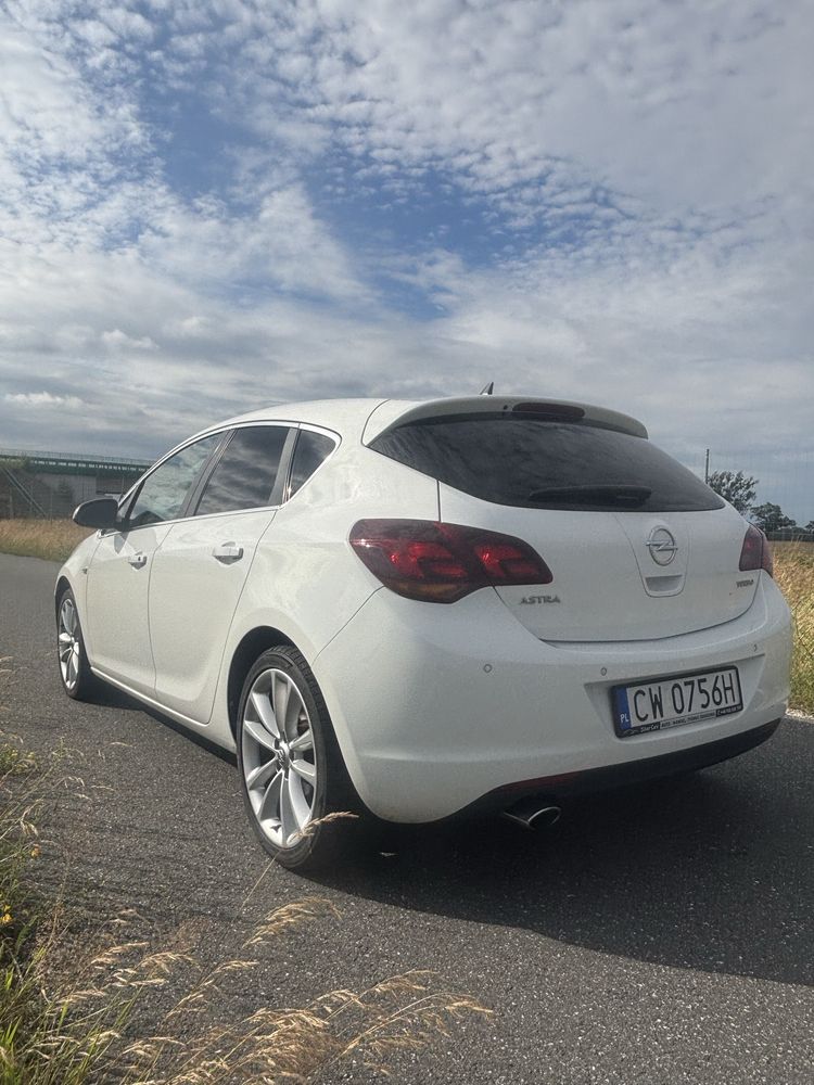 Opel Astra j 1.4 turbo