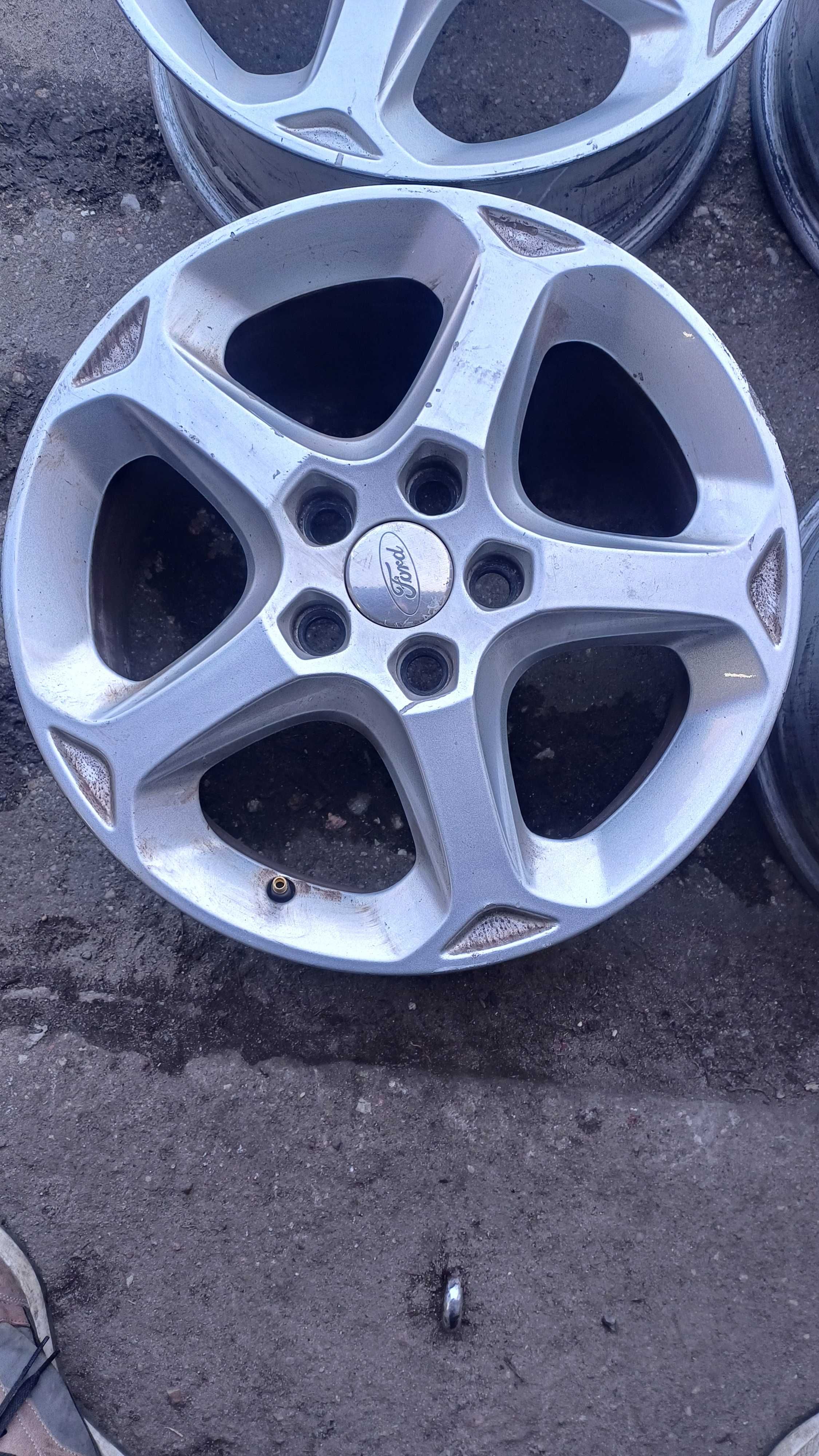 Felgi aluminiowe Ford 5x108 16"