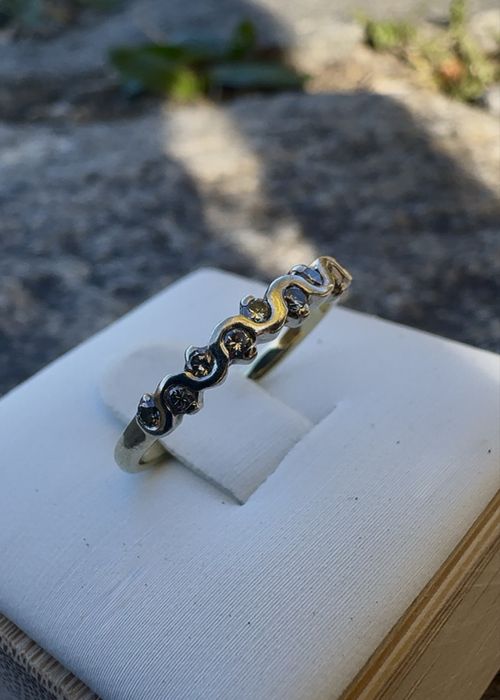 Золотое кольцо с бриллиантами 585 пробы