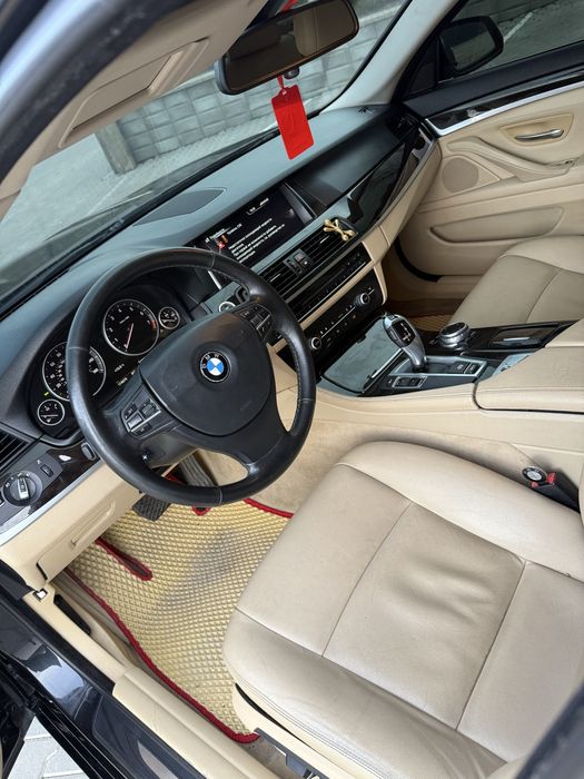 BMW 528 f10 , 2013 рік