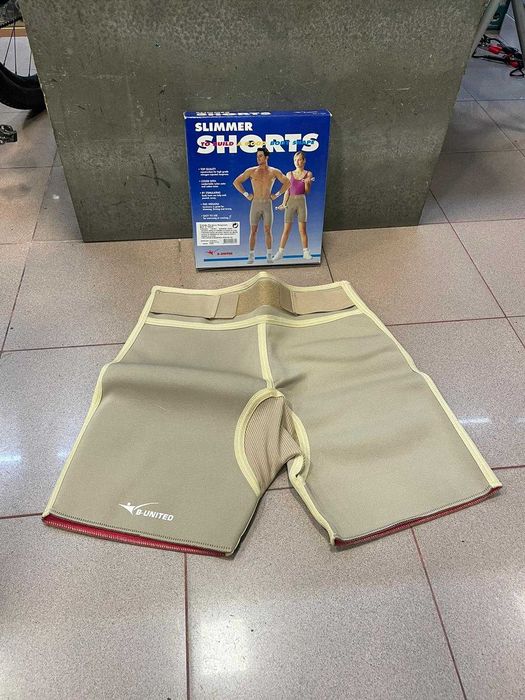 Calção Térmico Neoprene B-United de Cinta Alta e Perna Comprida