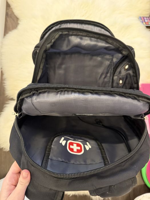 Продам рюкзак чорний