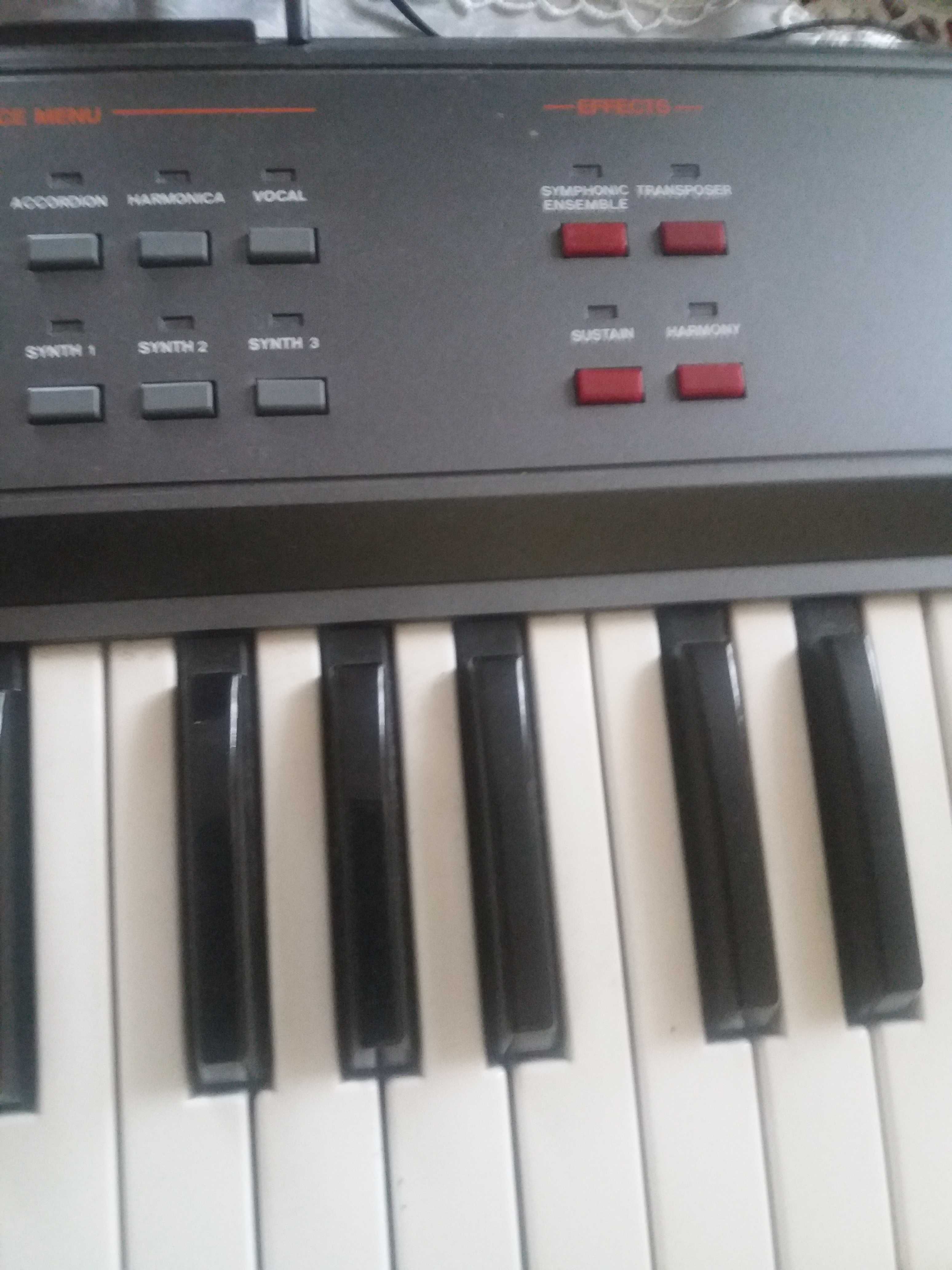 KEYBOARD Organy elektryczne GEM DSK 6 STEREO