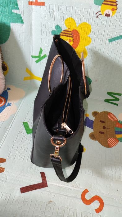 Сумки жіночі великі