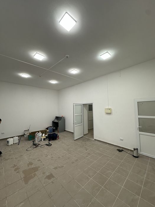 Оренда 47м2 приміщення з Фасадом в Зубрі, Новобудова